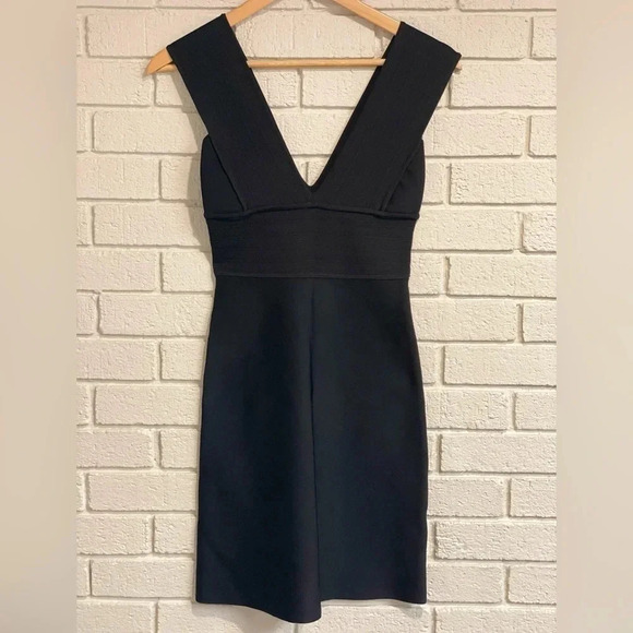 Elizabeth and James body con dress size small - Picture 1 of 5